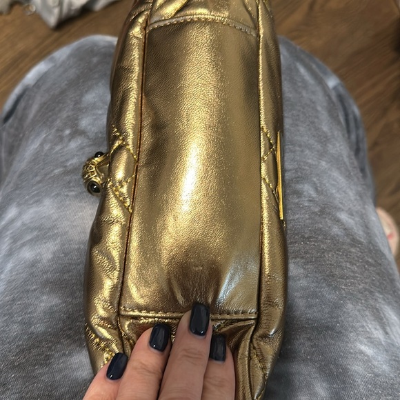 Kurt Geiger Kensington Gold, Quilted Leather Hobo with Oversized Chain Strap ✨ - Picture 10 of 13
